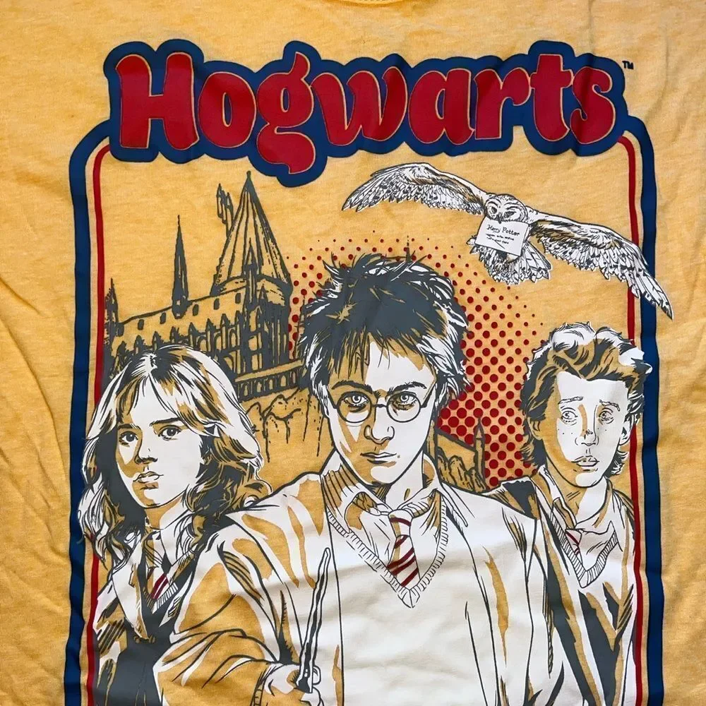 Harry Potter hogwarts shirt
